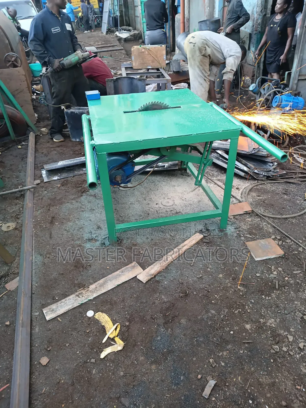Table Saw Machine