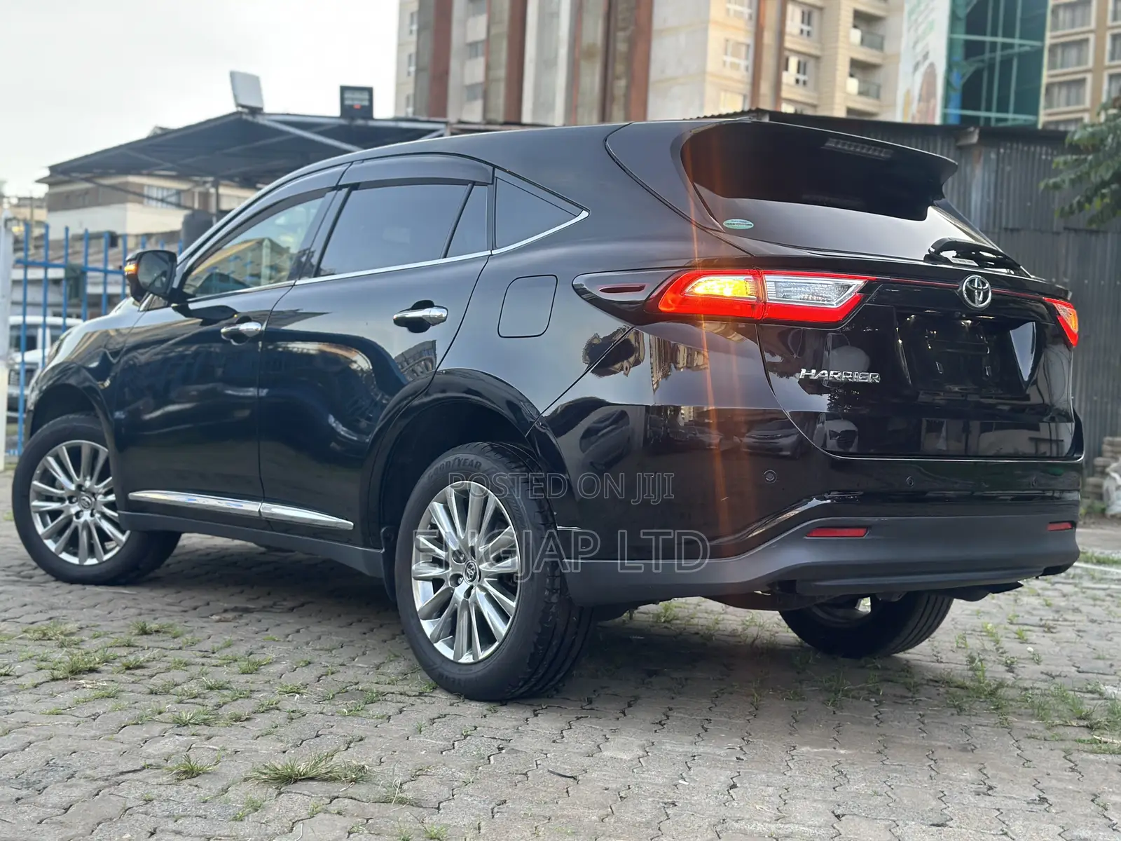 Toyota Harrier 2019 Black