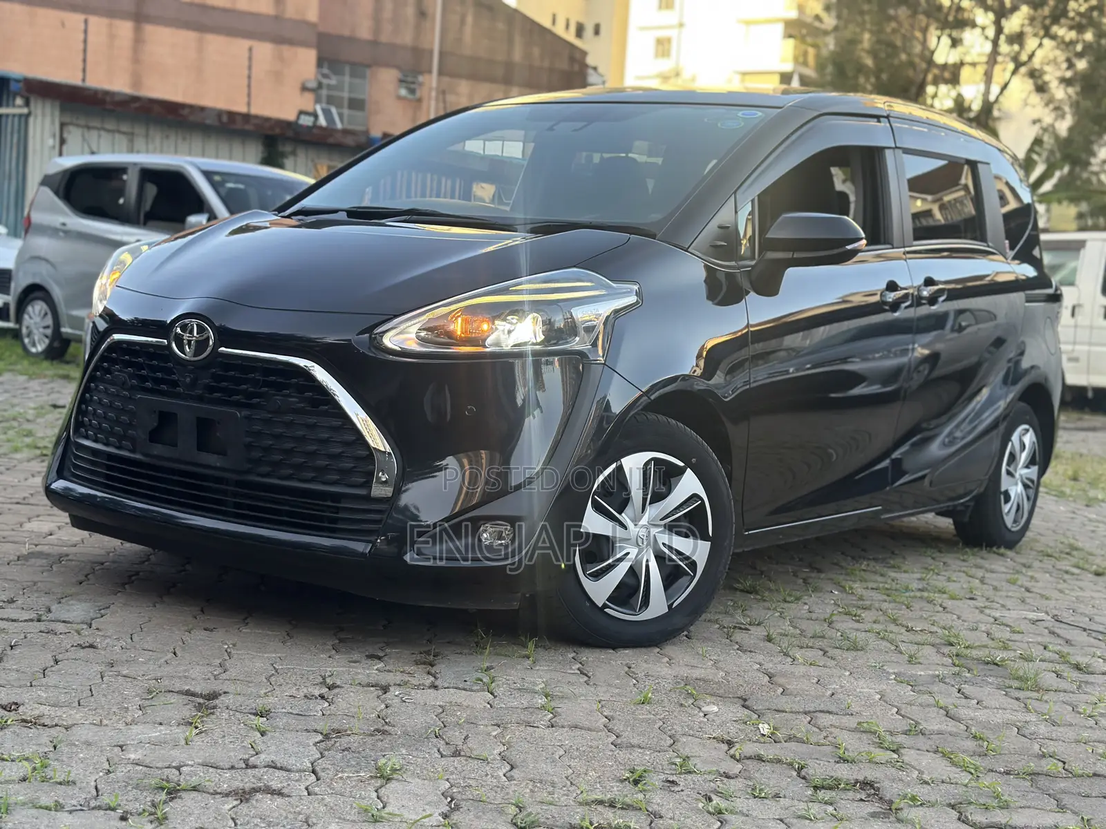Toyota Sienta 1.5 FWD (6-seater) 2019 Black