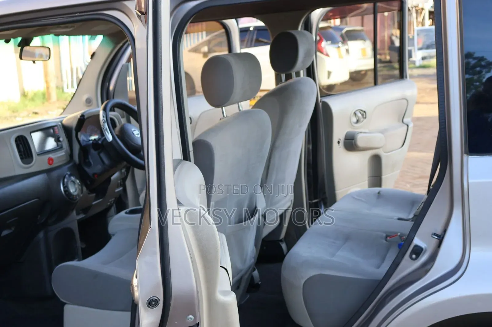 Nissan Cube 2013 Gray