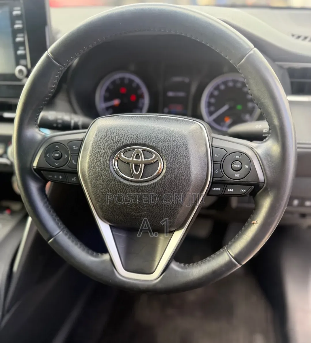 Toyota Harrier 2.0 2020 Pearl