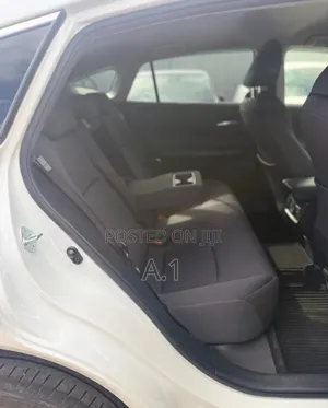 Toyota Harrier 2.0 2020 Pearl
