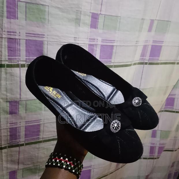 Ladies Flats Shoes - thumbnail 2