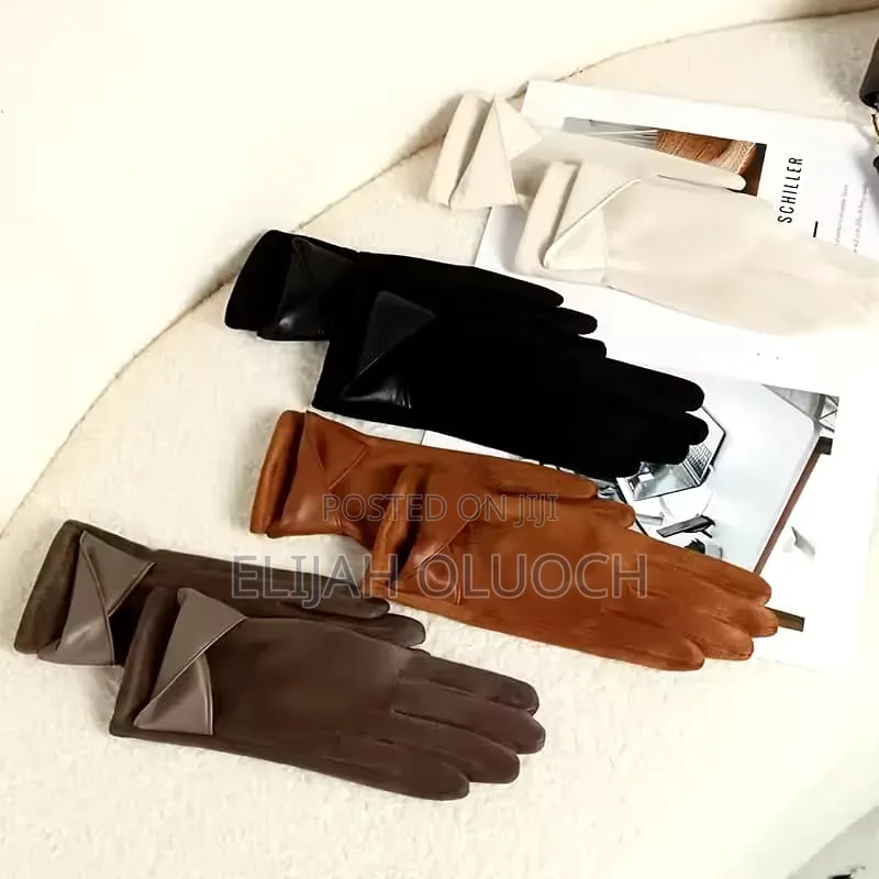 Free Size Women's Warm Thermal Winter Gloves