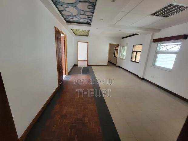 10,500 Square Feet Warehouse to Let in Syokimau - thumbnail 9