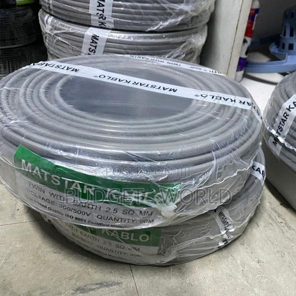 1. 2.5mm Twin Earth Cable 90m – 3 Core PVC Insulated Flame Retardant