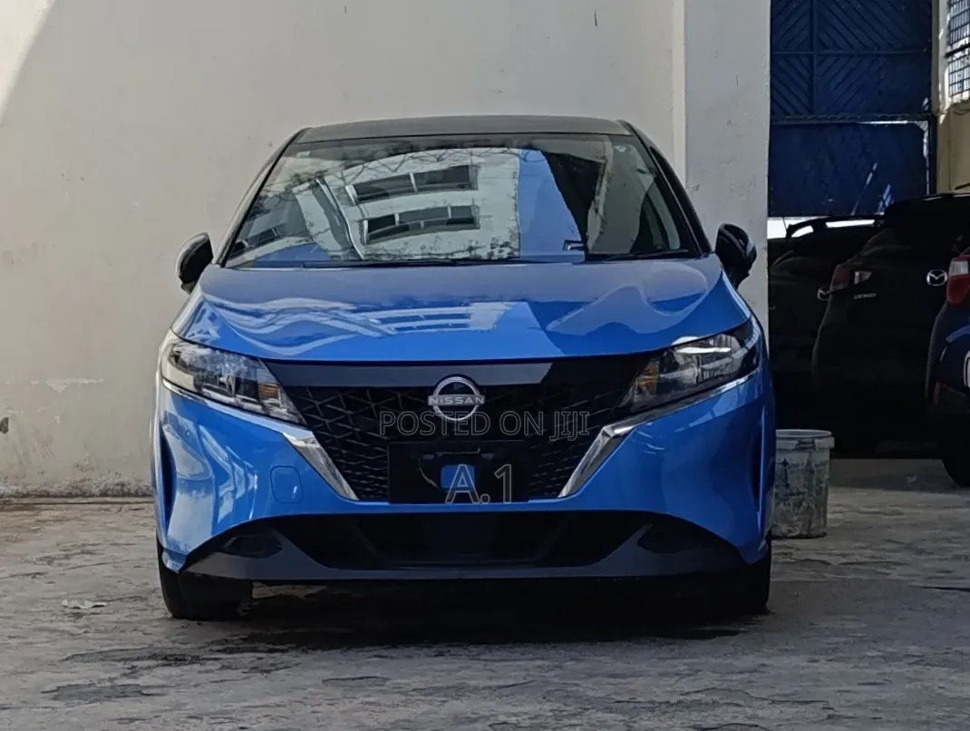 Nissan Note 1.2 Hybrid 2021 Blue