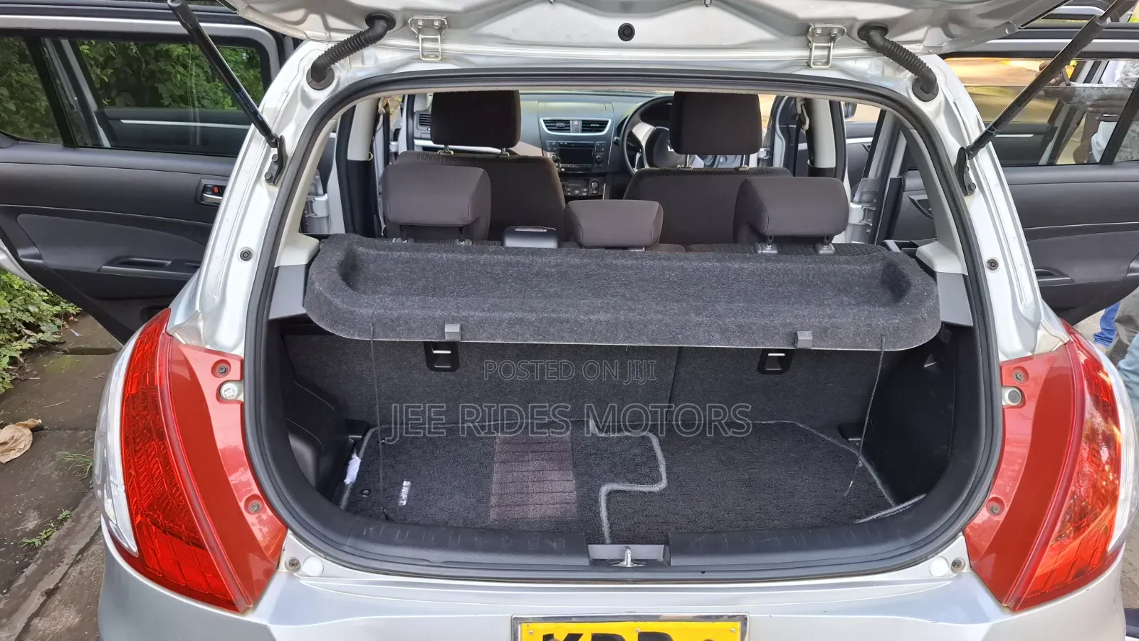 Suzuki Swift 2014 Silver