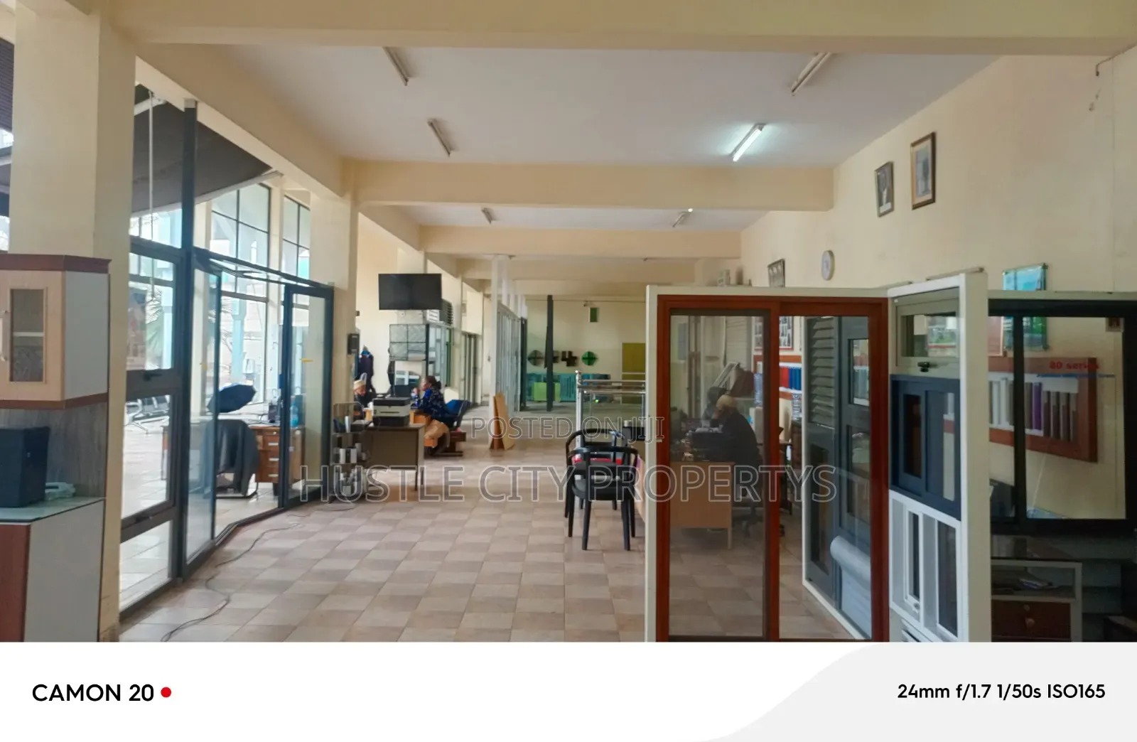 Show Room North Airport Road, and Office 5800 Sq Ft