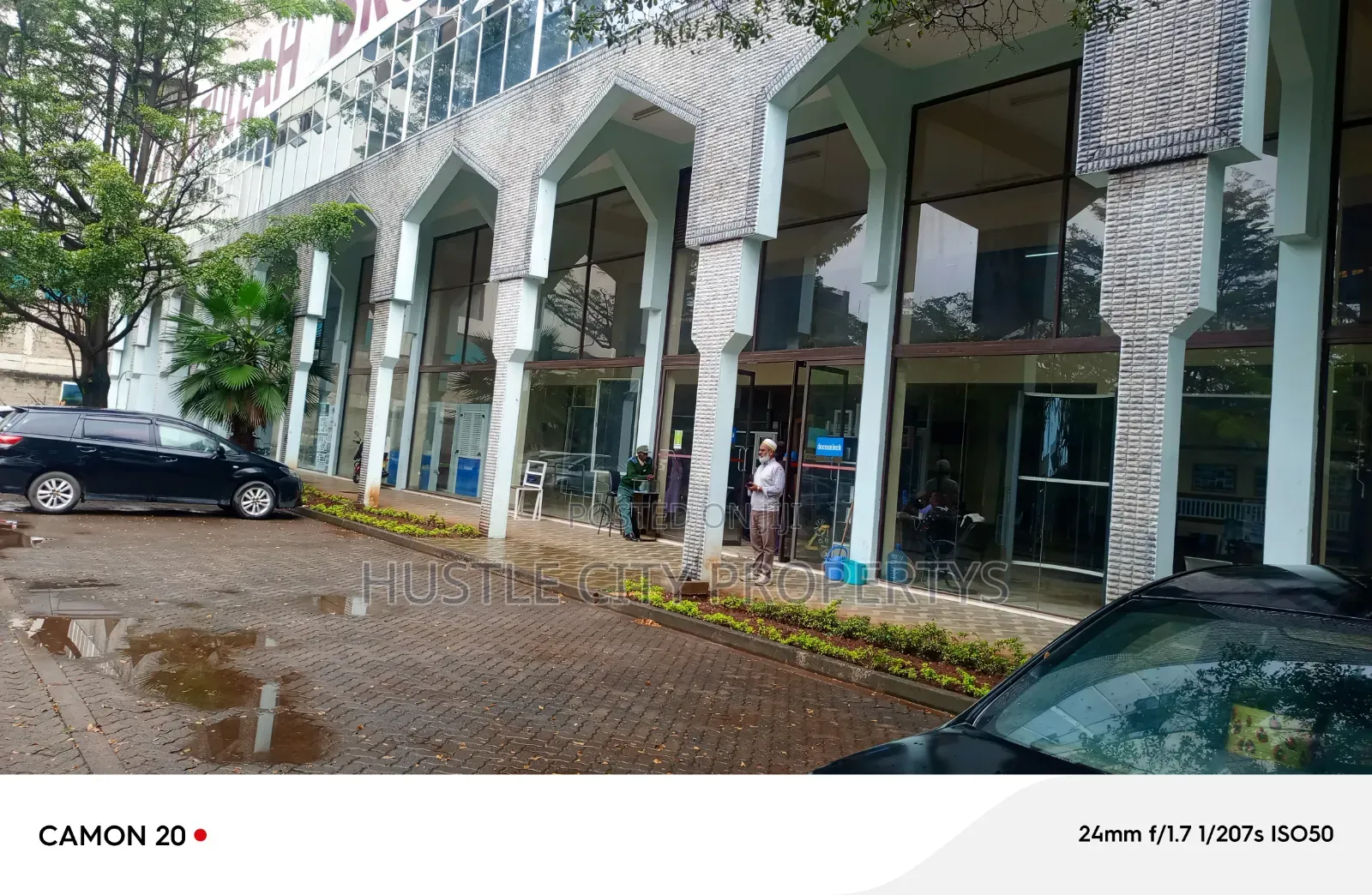 Show Room North Airport Road, and Office 5800 Sq Ft