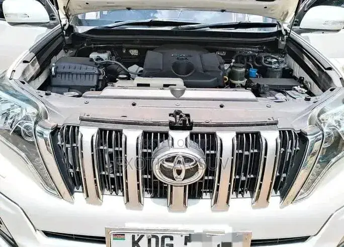 Toyota Land Cruiser Prado 2.8 D-4D 2016 White