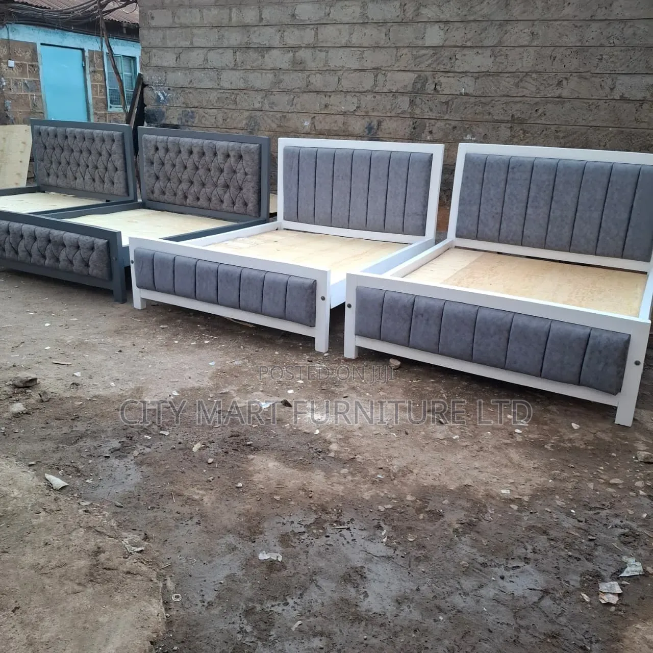 5 by 6 Mocket Bed( Free Delivery)