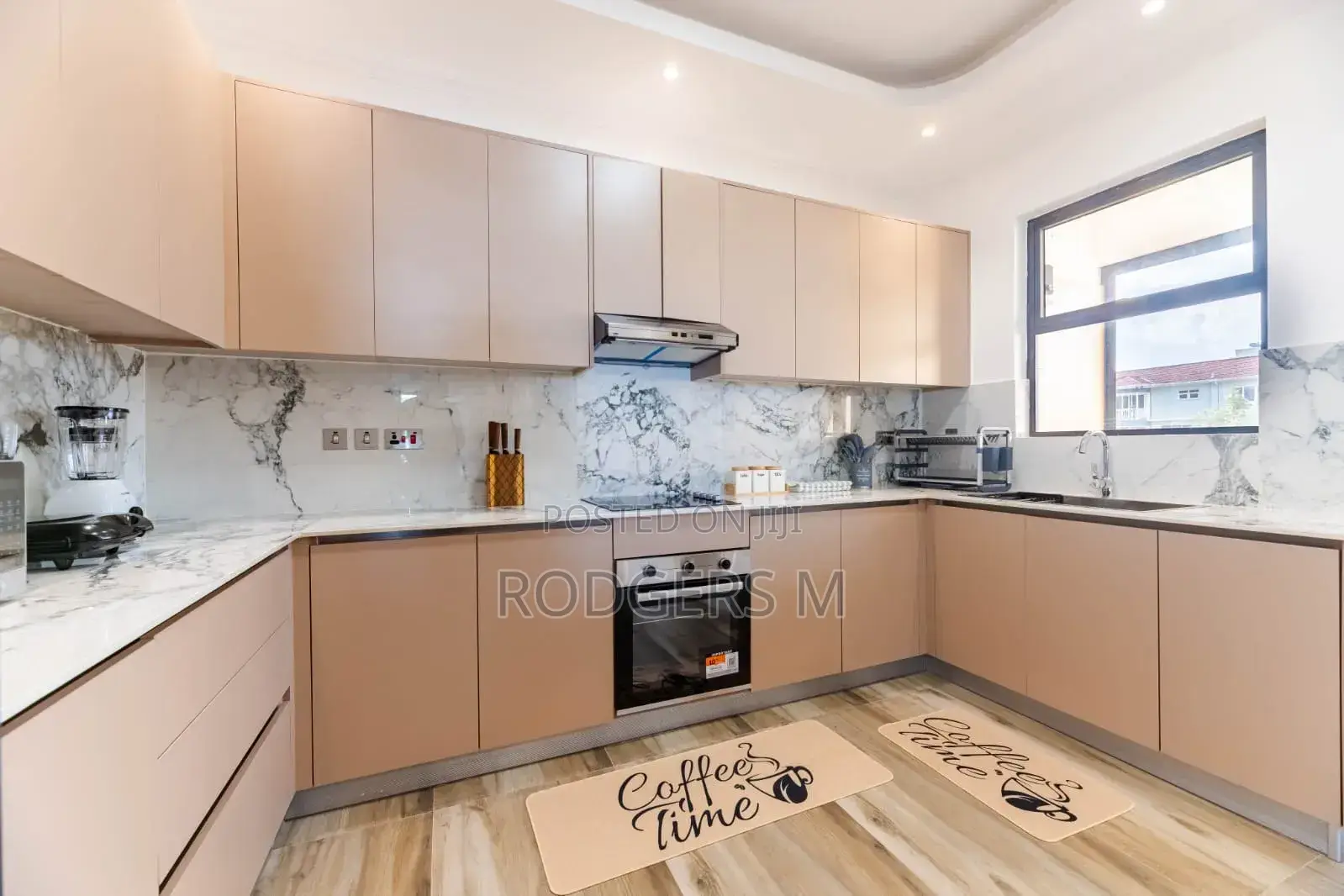 Furnished 2bdrm Apartment in Raphta Road Area for rent