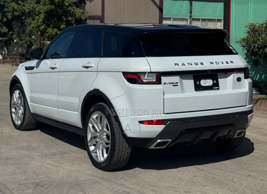 Land Rover Range Rover Evoque HSE Dynamic 4x4 5-Door 2018 Pearl