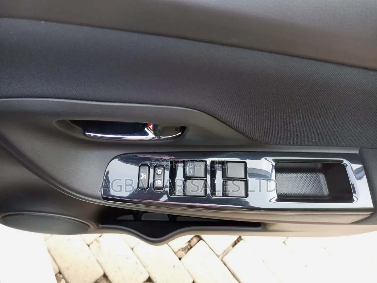 Toyota Vitz 2019 White