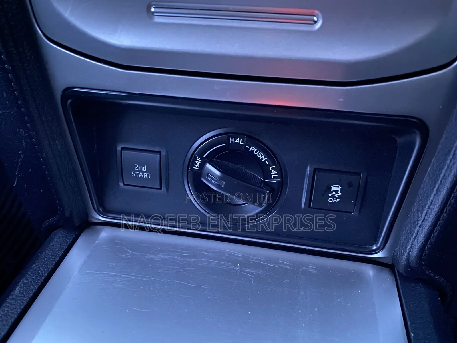 Toyota Land Cruiser Prado 2.7 2019 White
