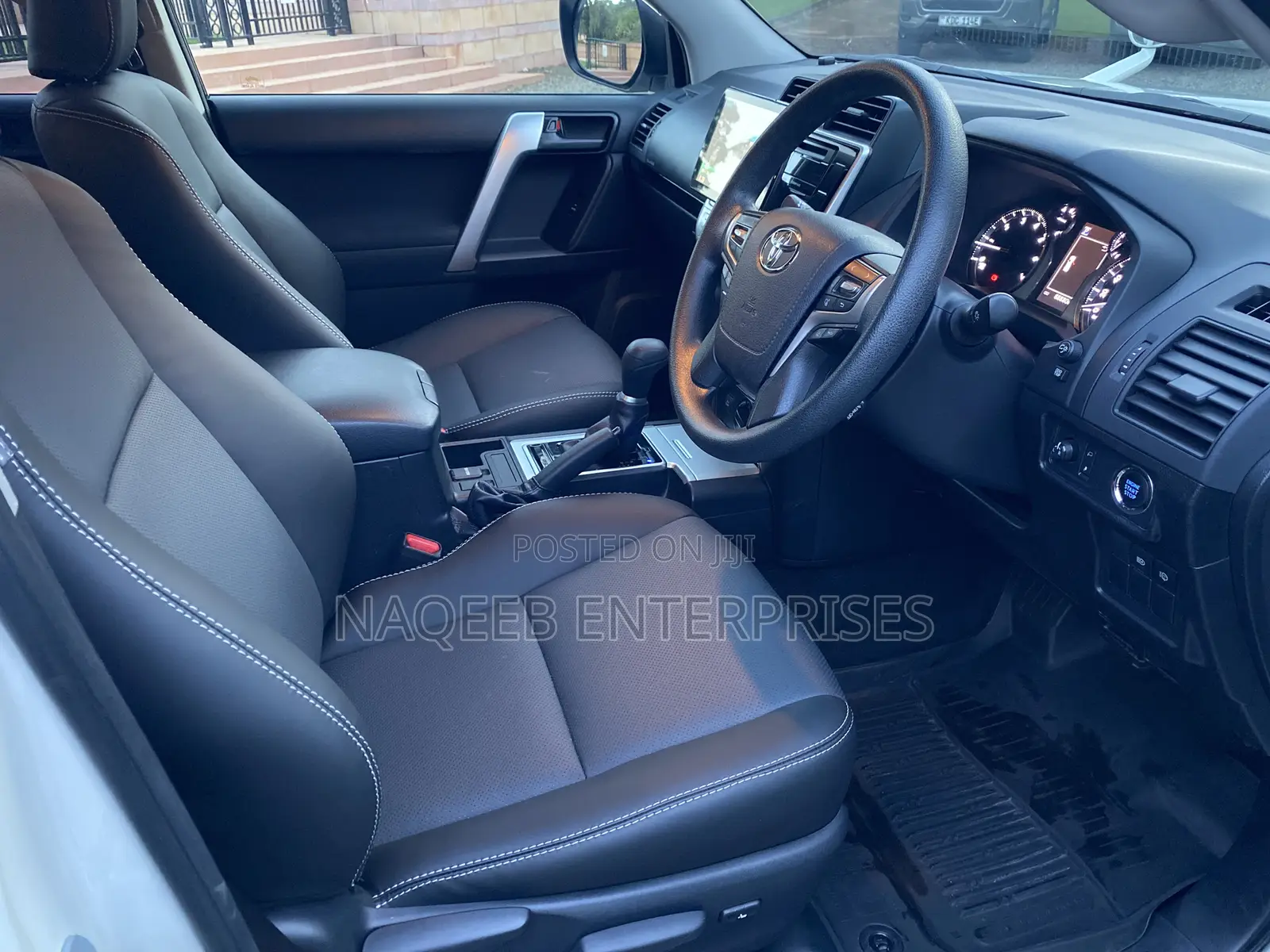 Toyota Land Cruiser Prado 2.7 2019 White