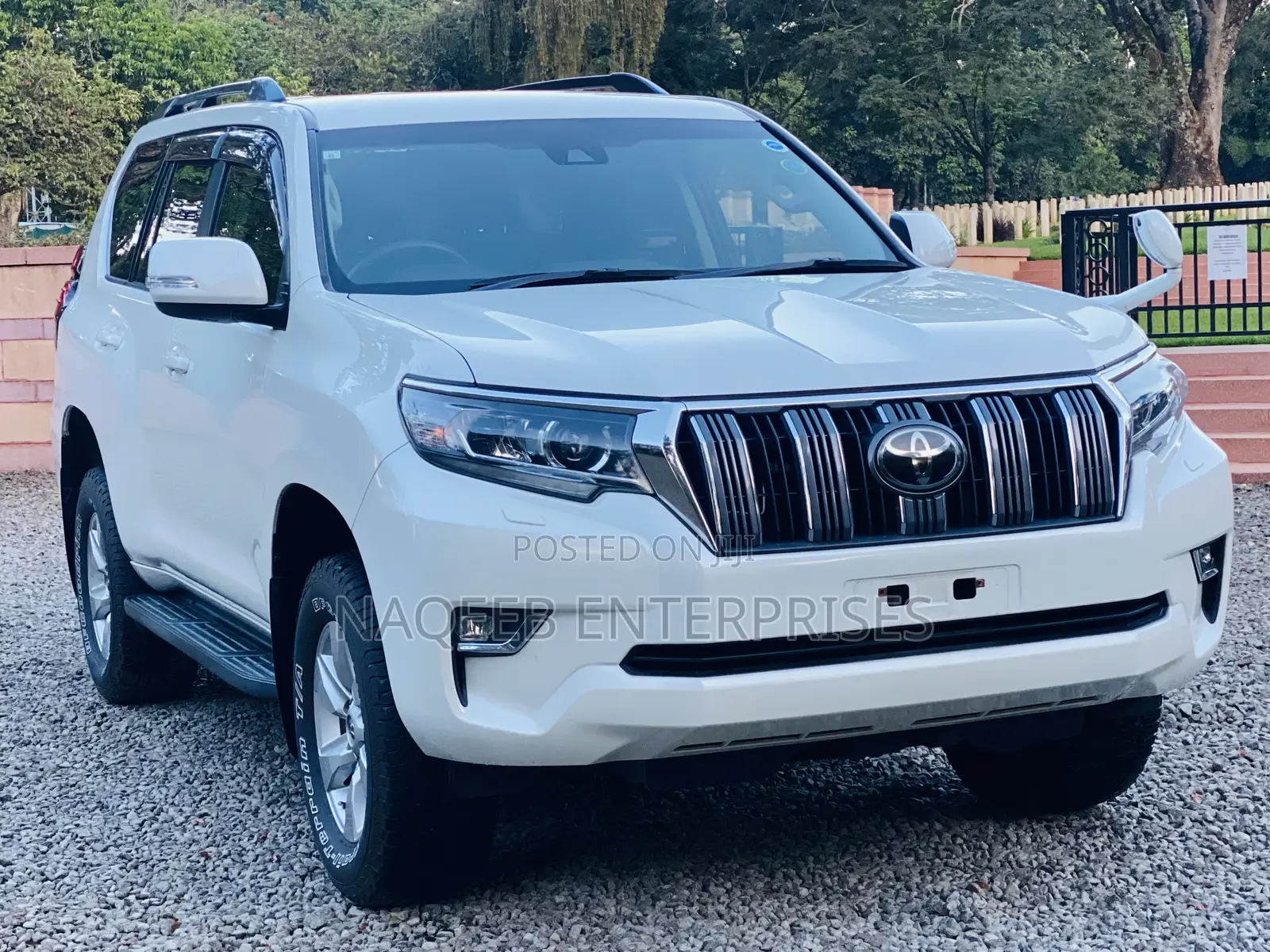 Toyota Land Cruiser Prado 2.7 2019 White