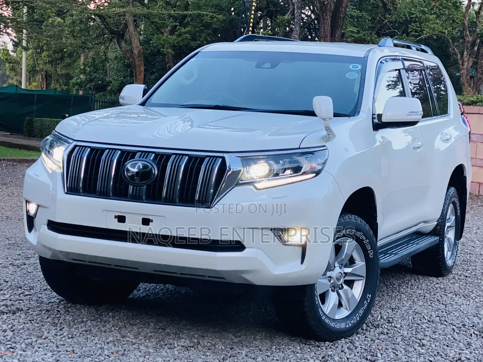 Toyota Land Cruiser Prado 2.7 2019 White