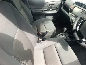Toyota Aqua 2019 Blue
