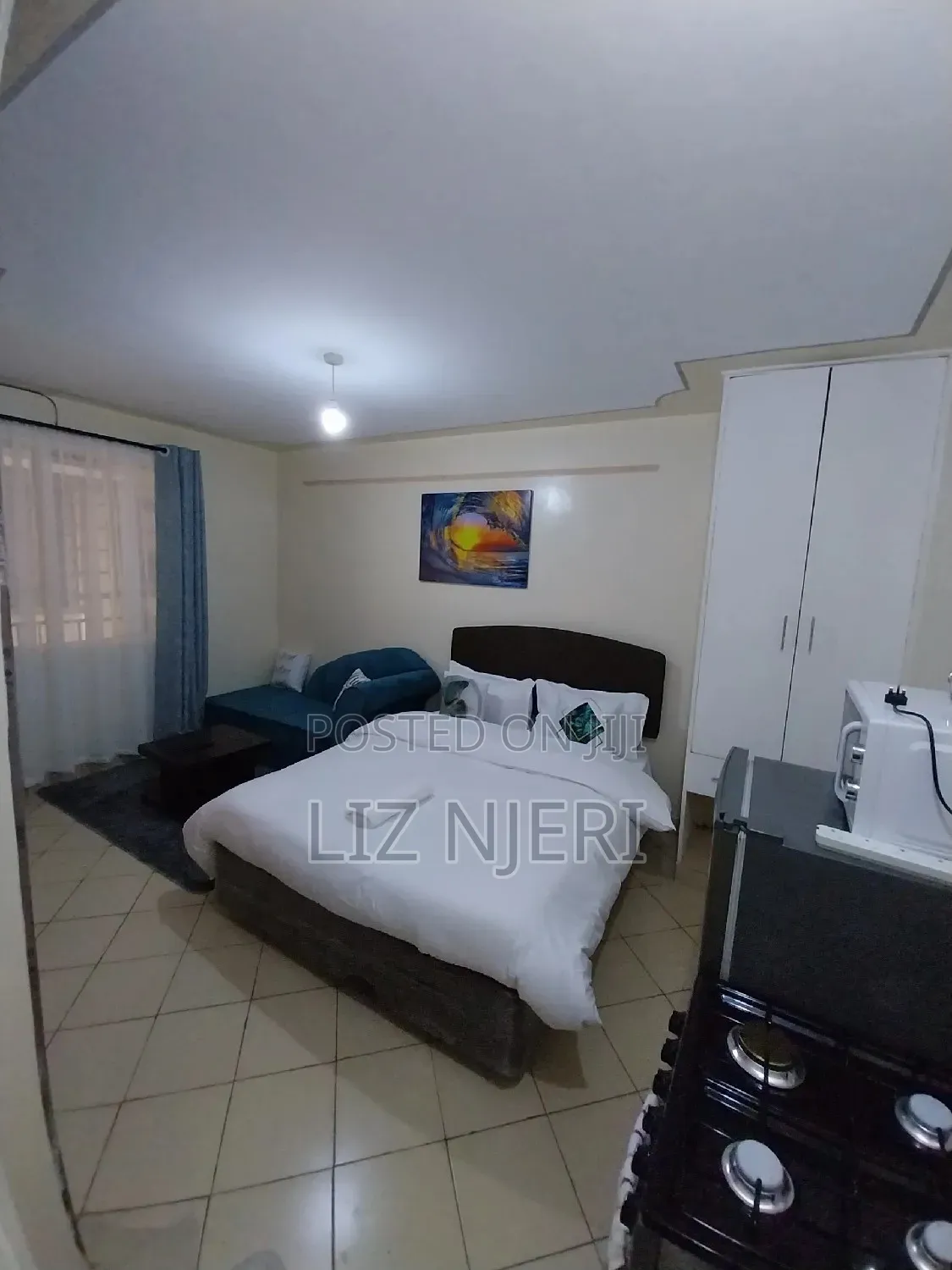 Airbnb Furnished Studio in Southb