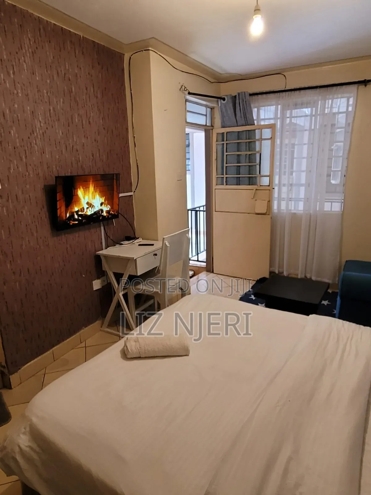 Airbnb Furnished Studio in Southb