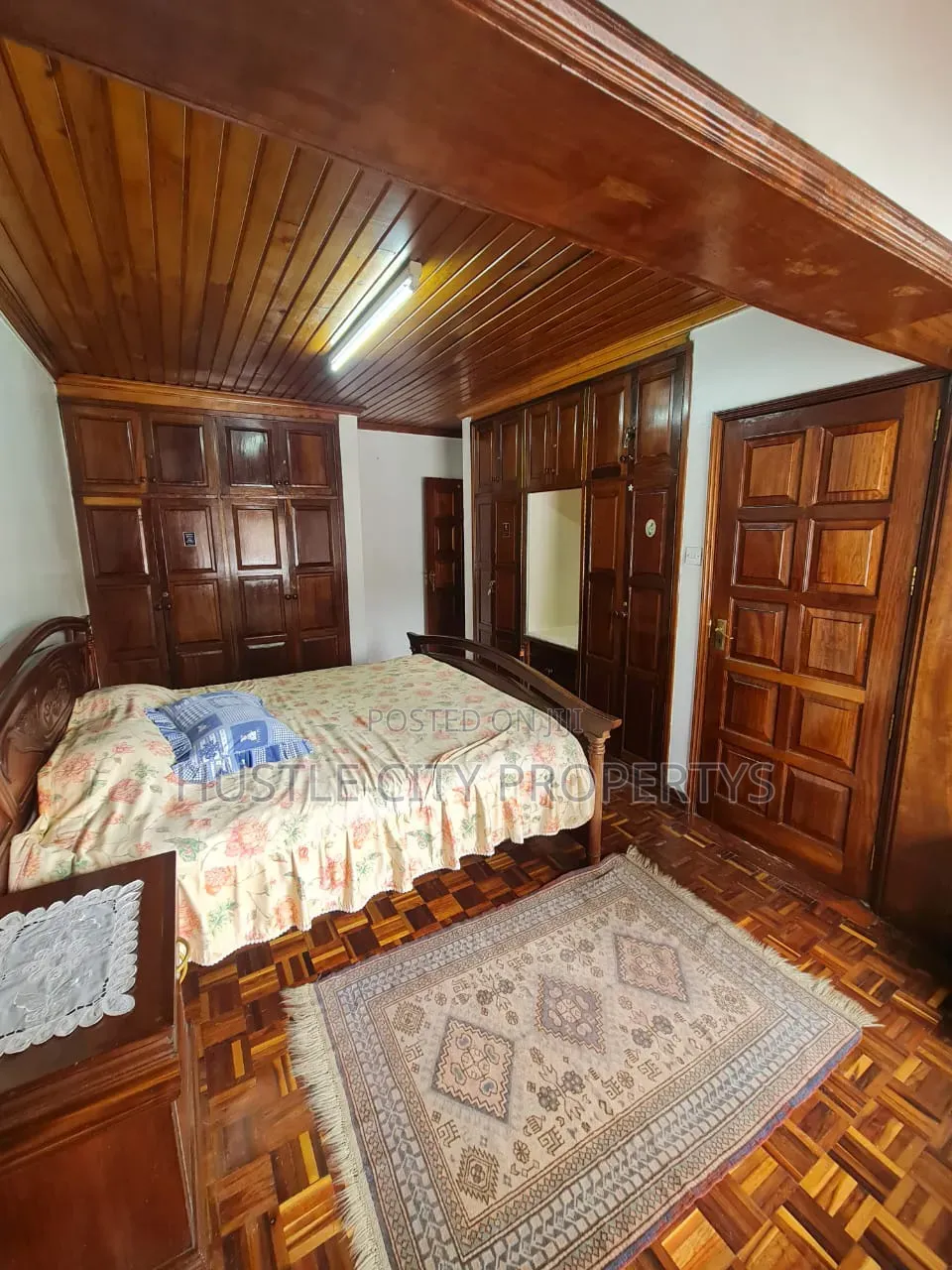 Furnished 5bdrm Mansion in Raha Estate, Raphta Road Area for rent