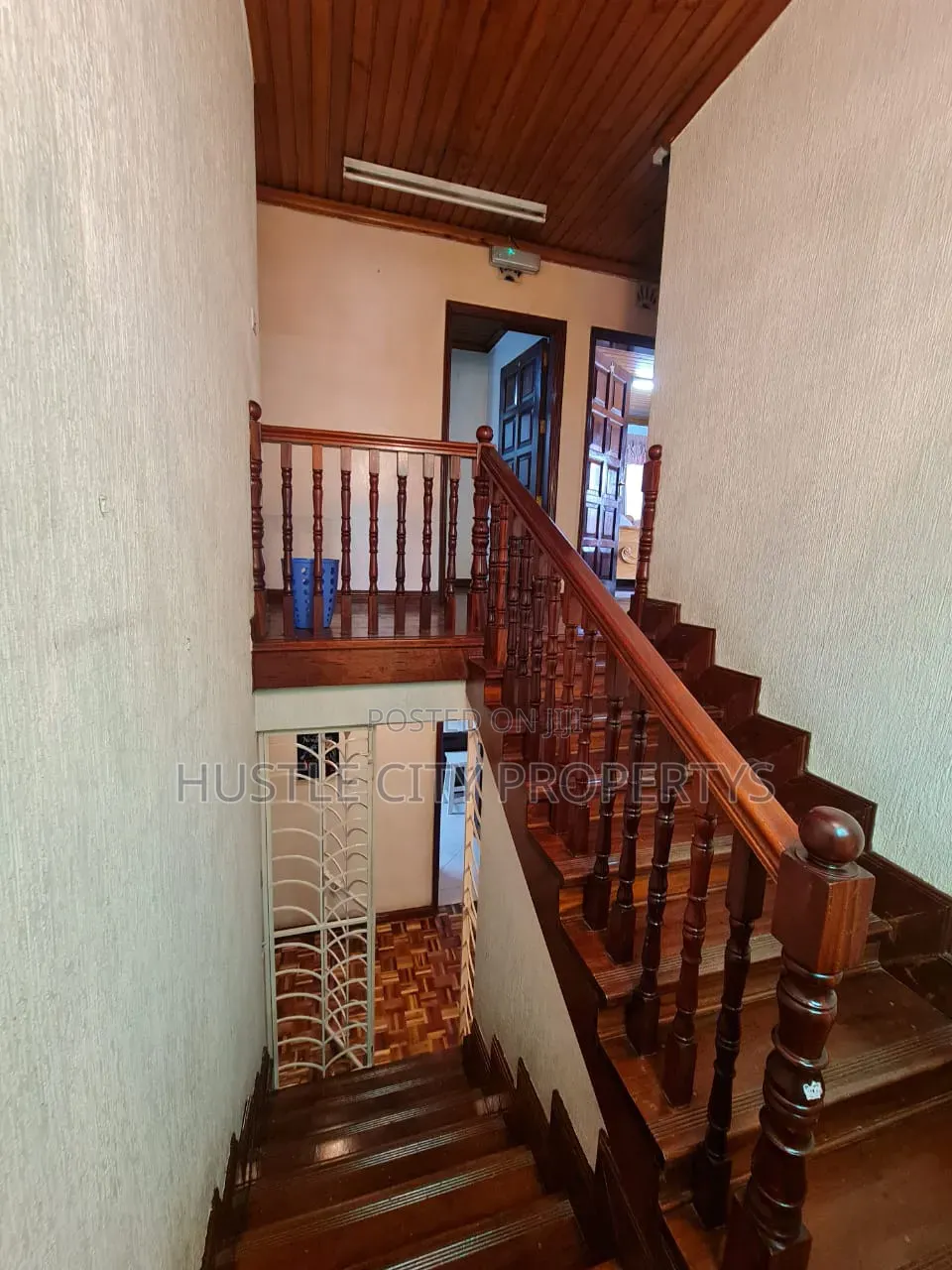 Furnished 5bdrm Mansion in Raha Estate, Raphta Road Area for rent