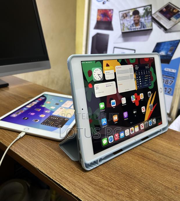 Apple iPad 10.2 (2019) 32 GB Silver