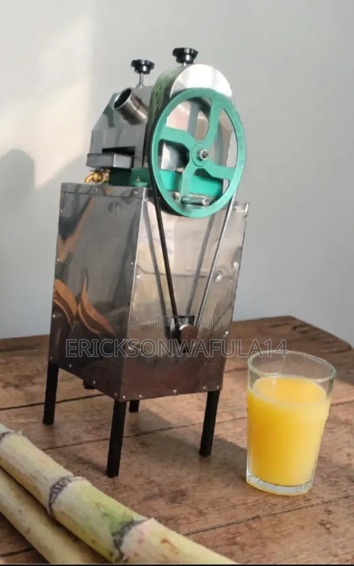 Sugarcane Juice Extractor Machine