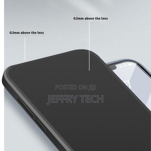 Honor Magic 7 5g Silicone Case With Straight Edges - thumbnail 2