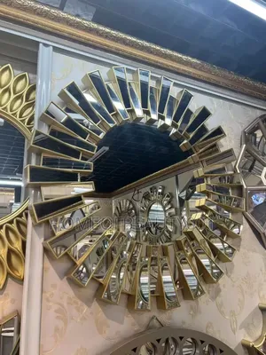 Sunburst Round Luxury Wall Decor