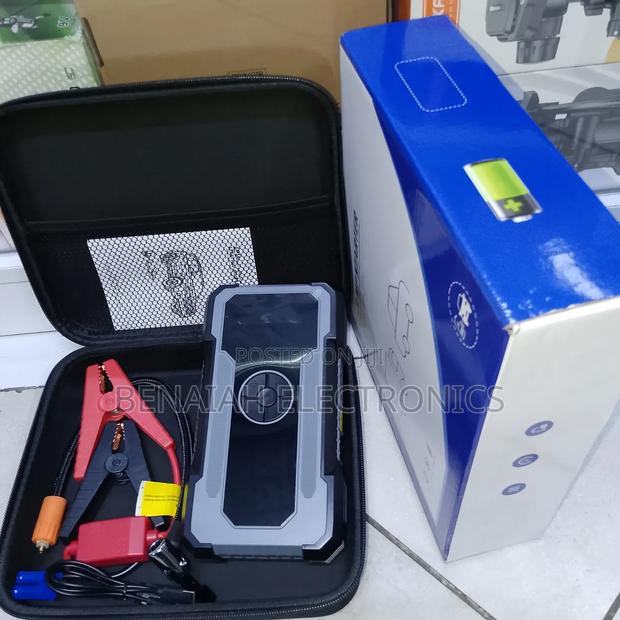 Efficient Car Jumpstarter Fitted With Powerful Inflator, Flash Light - thumbnail 2