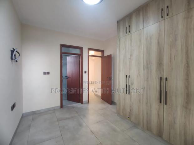 4bdrm Villa in Marurui, Roysambu for sale - thumbnail 8