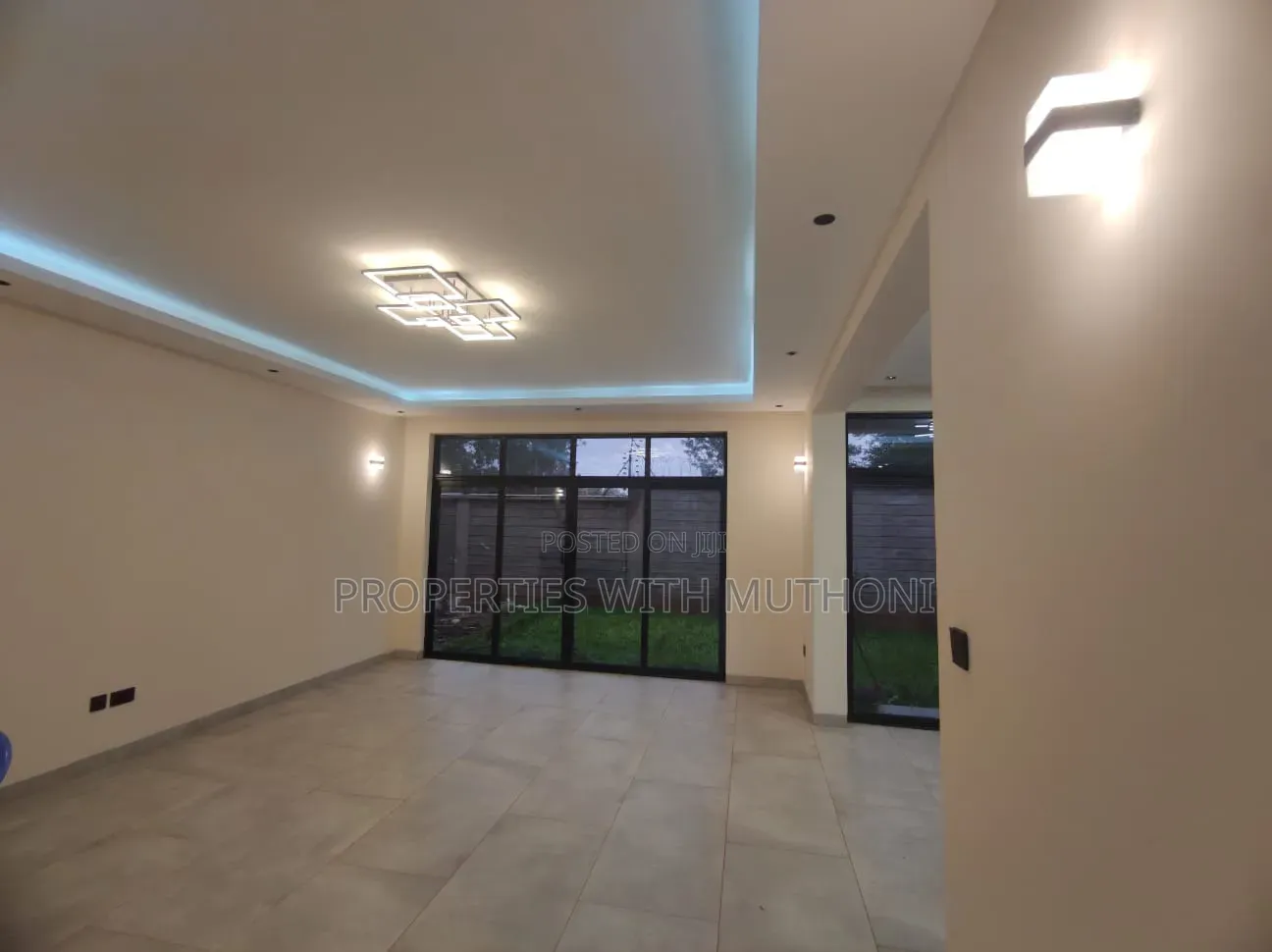 4bdrm Villa in Marurui, Roysambu for sale