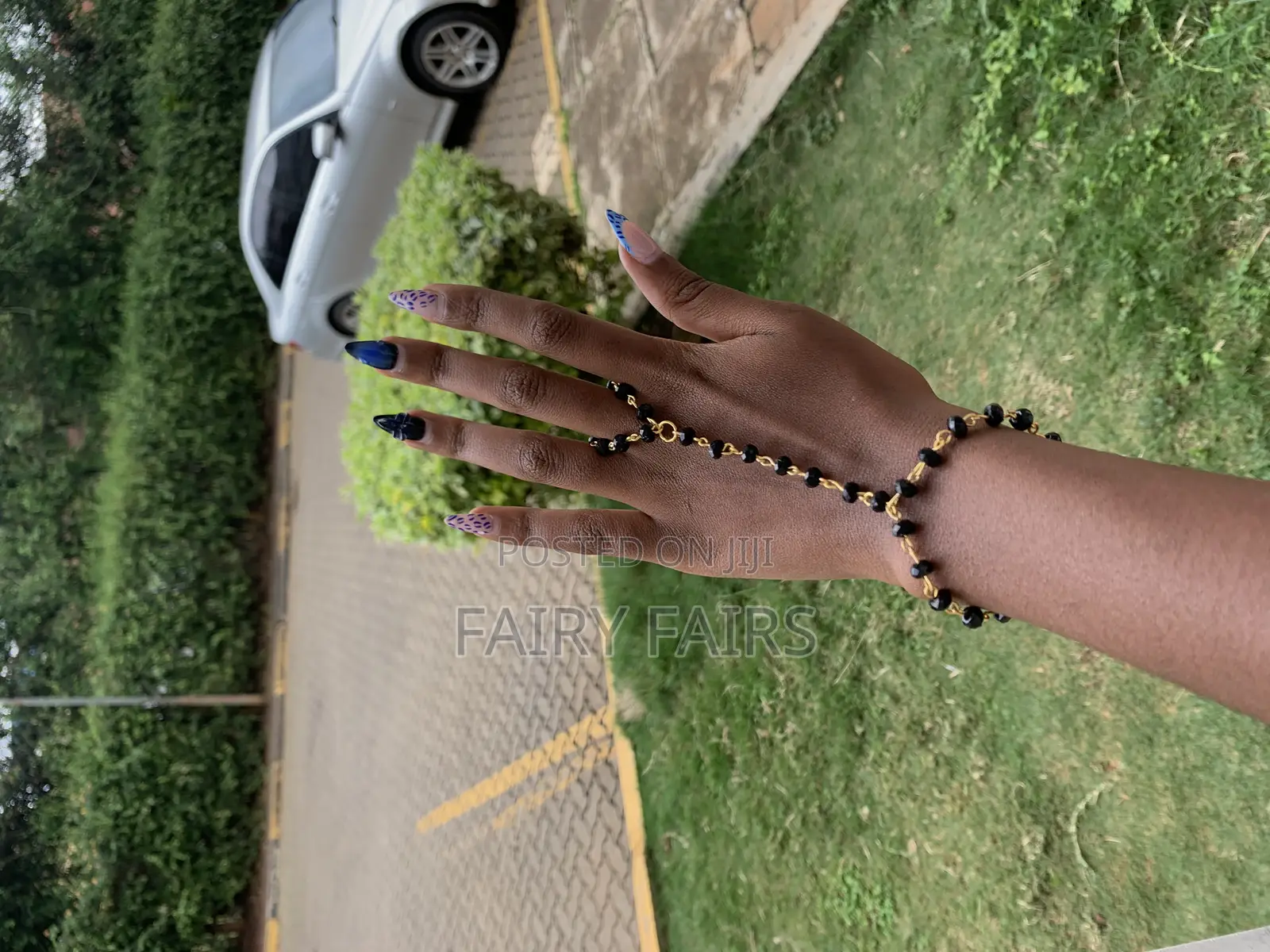 Black Hand Chain