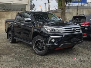 Toyota Hilux 2019 Black