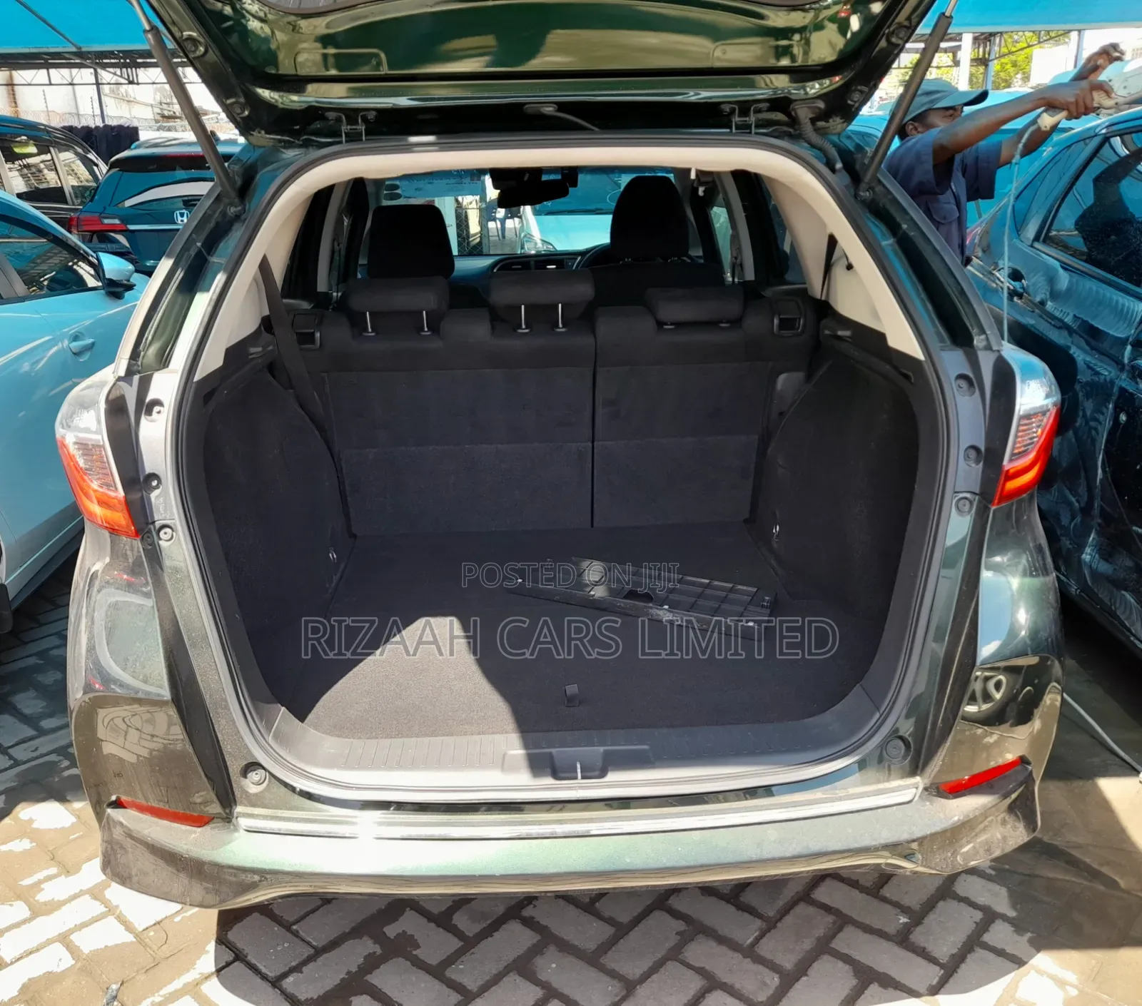 Honda Fit Shuttle 1.5 Hybrid 2WD 2019 Green
