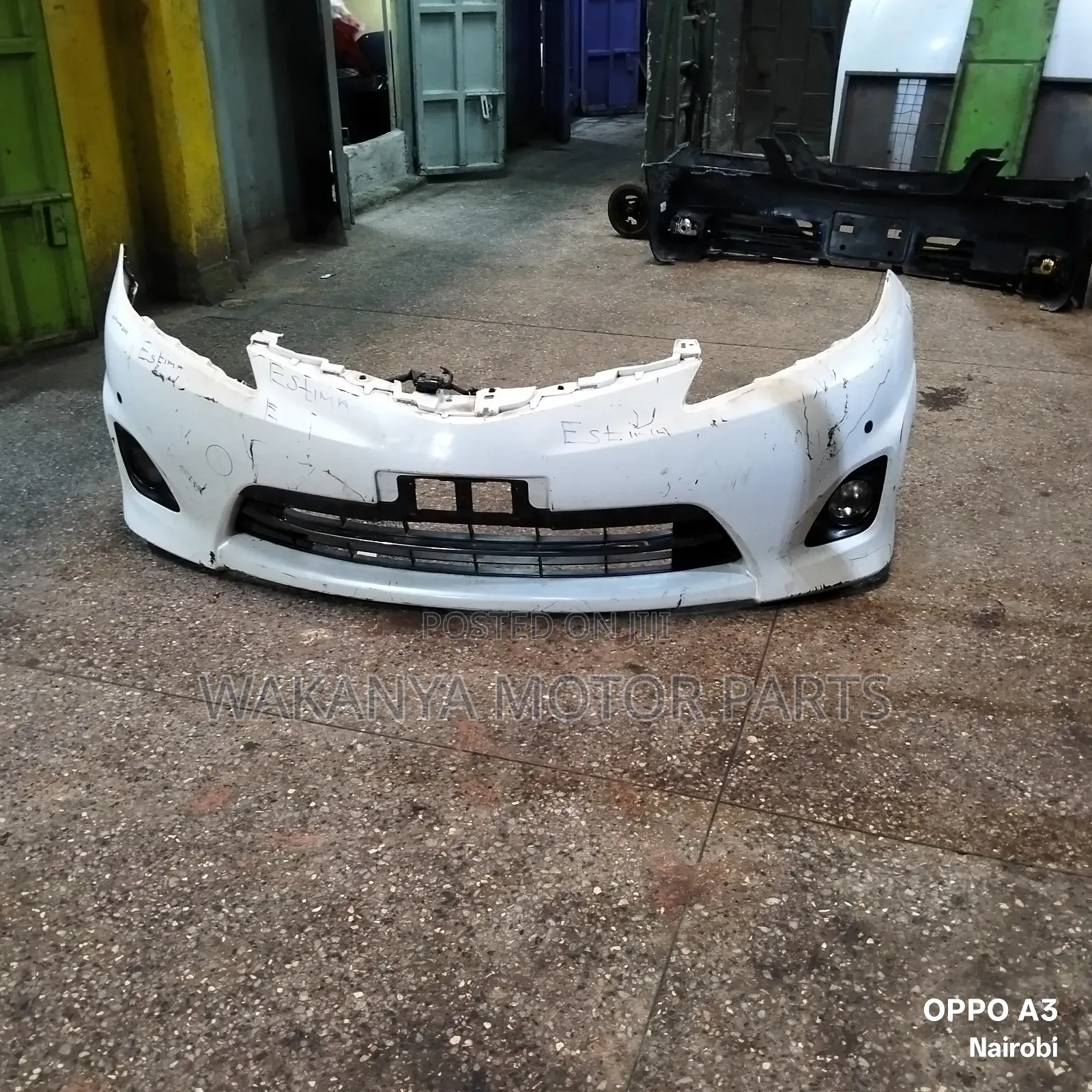 Toyota Estima Model 2008 Front Bumper Complete With Fog Lamp, Ex Japan