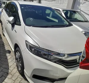 Honda Fit Shuttle 1.5 Hybrid 2WD 2020 White