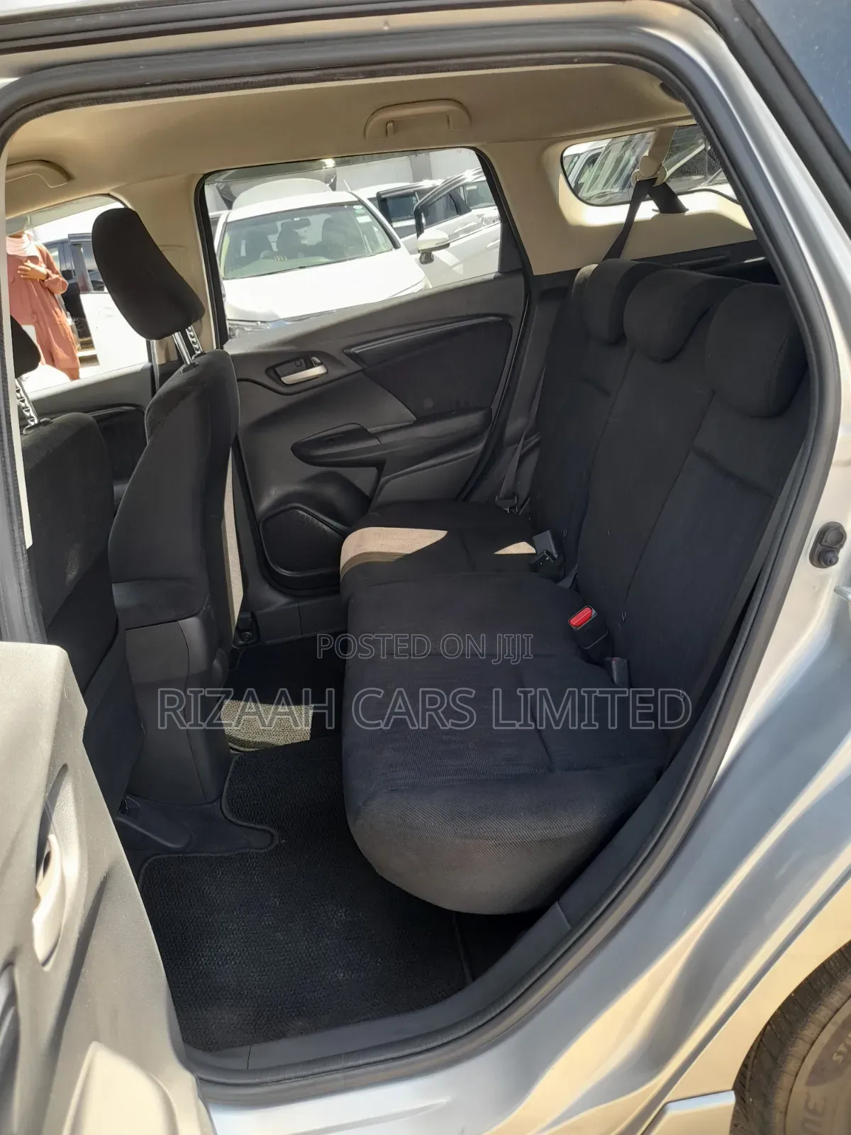 Honda Fit Shuttle 1.5 Hybrid 2WD 2020 Silver