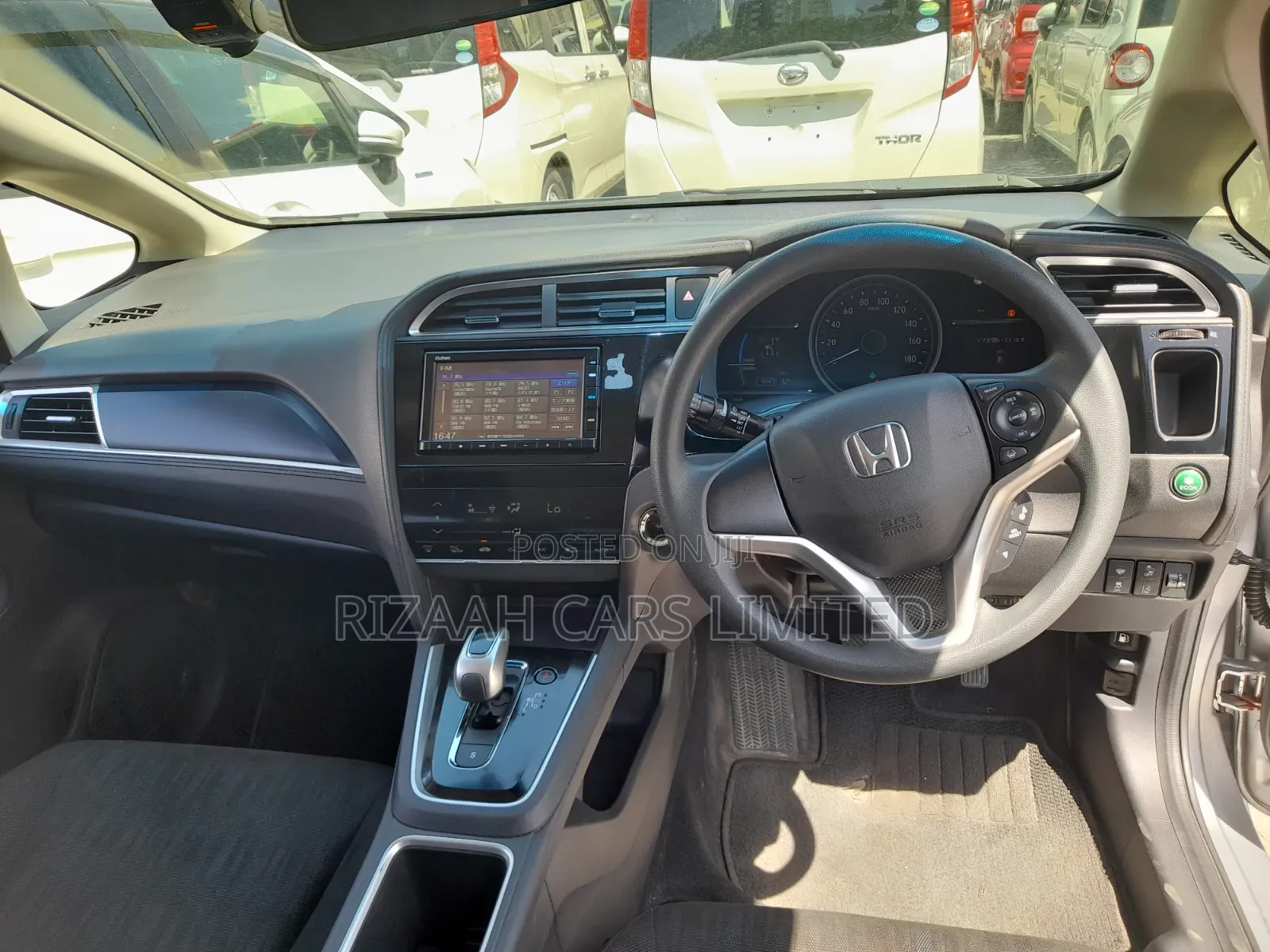 Honda Fit Shuttle 1.5 Hybrid 2WD 2020 Silver