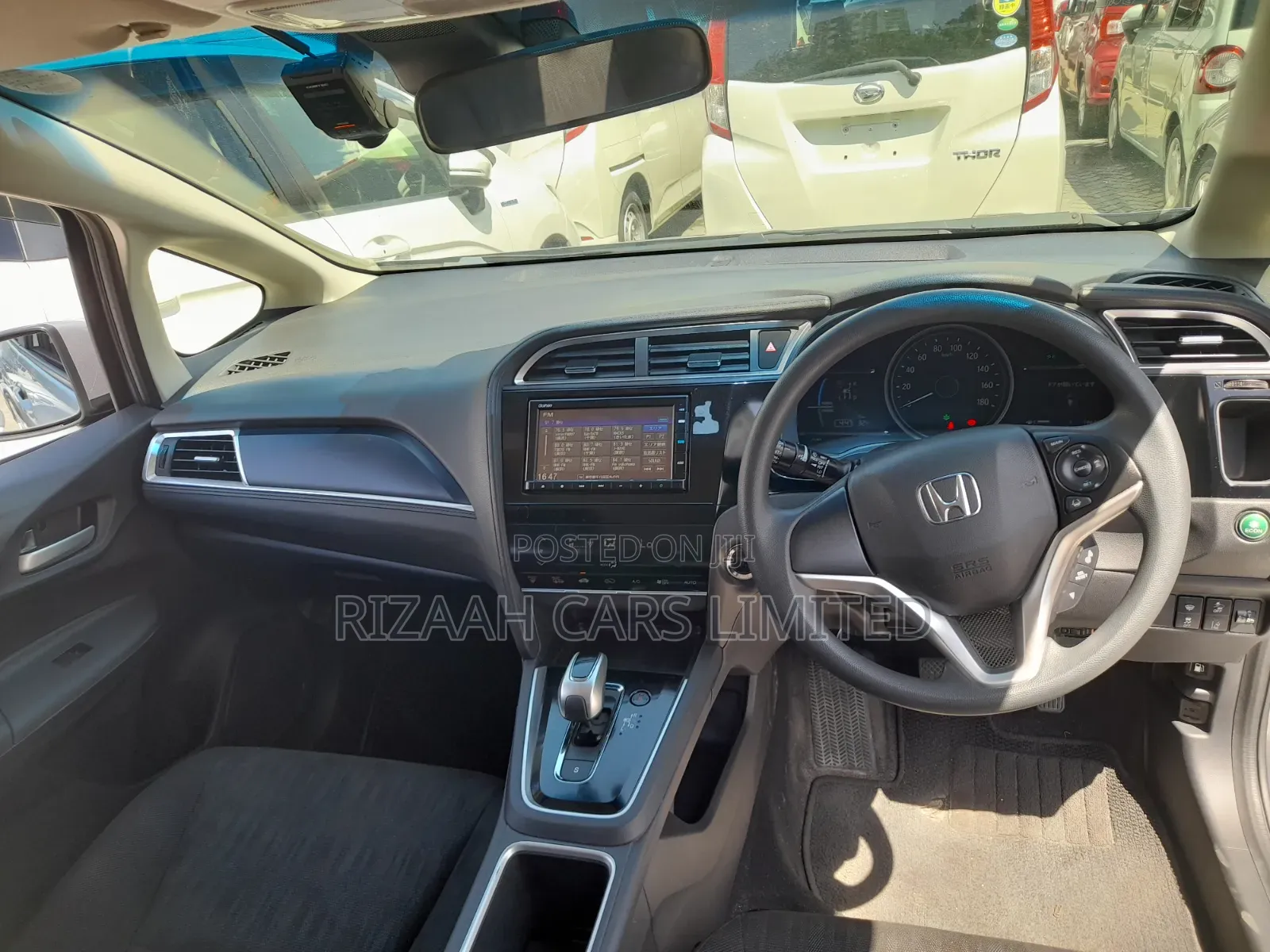 Honda Fit Shuttle 1.5 Hybrid 2WD 2020 Silver