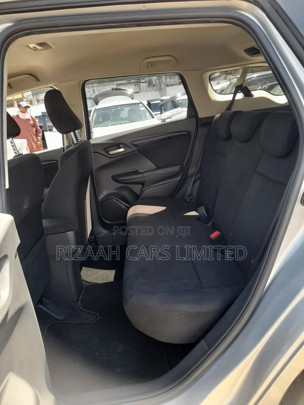 Honda Fit Shuttle 1.5 Hybrid 2WD 2020 Silver