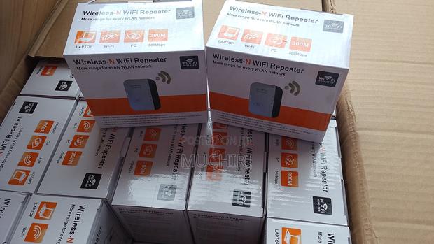 Wireless Wifi Repeater and 300mbps Wifi Amplifier