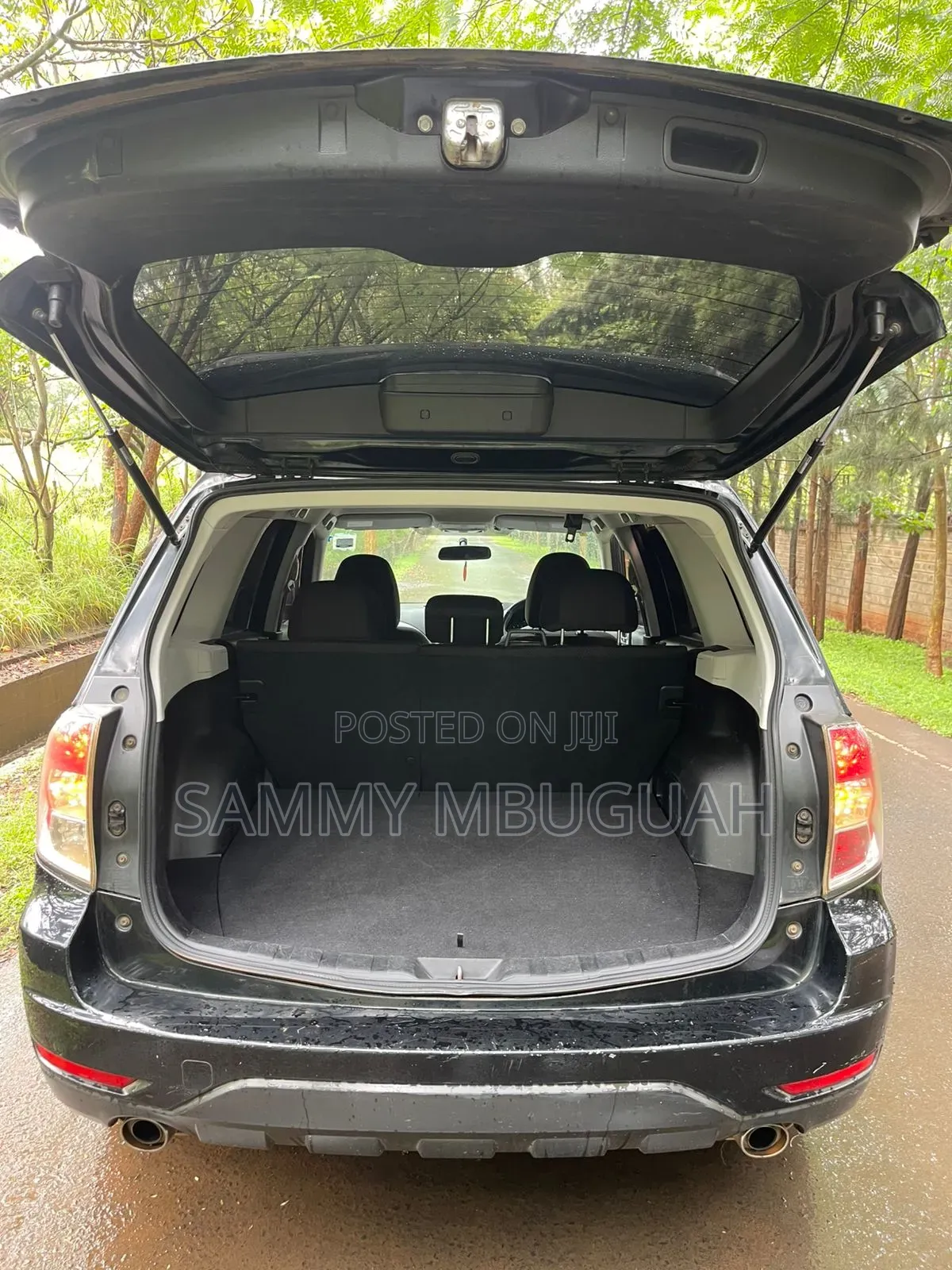 Subaru Forester 2011 Black