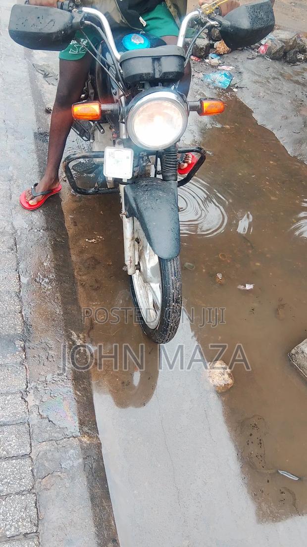Honda XL 125 2019 Red