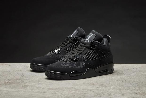 Jordan 4 Black Cats