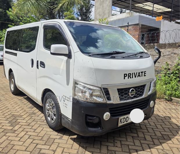 Nissan Caravan (Urvan) 2014 White - thumbnail 9