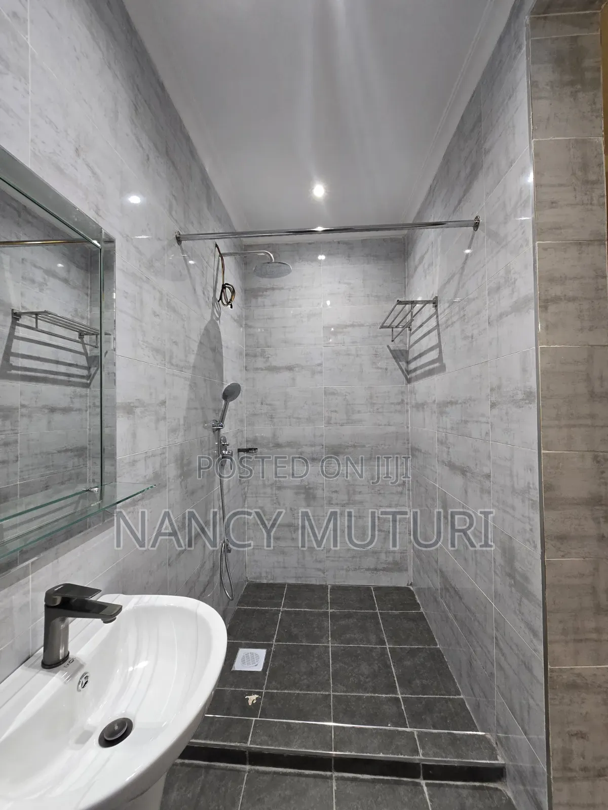 4bdrm Mansion in Muguga for rent